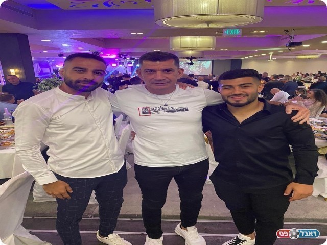 בן תורה באמצע, אבו פאני מימין ורבאח משמאל. 